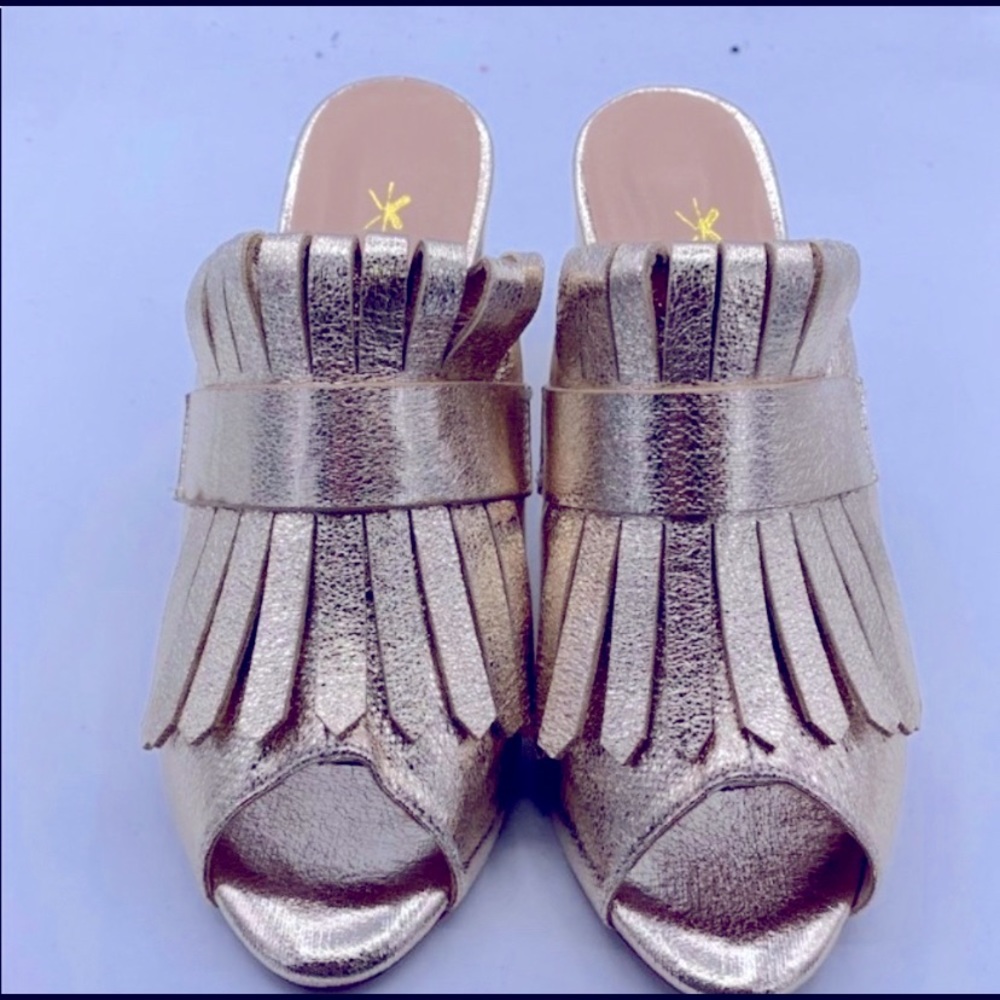 Gold heels
